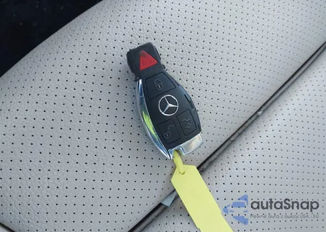 2016 Mercedes-Benz C 300 4Matic из США, поврежденный, VIN WDDWF4KB3GR142465